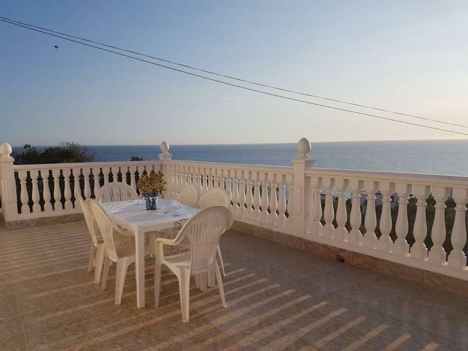 Vistas Al Mar Villa Adra Kültér fotó