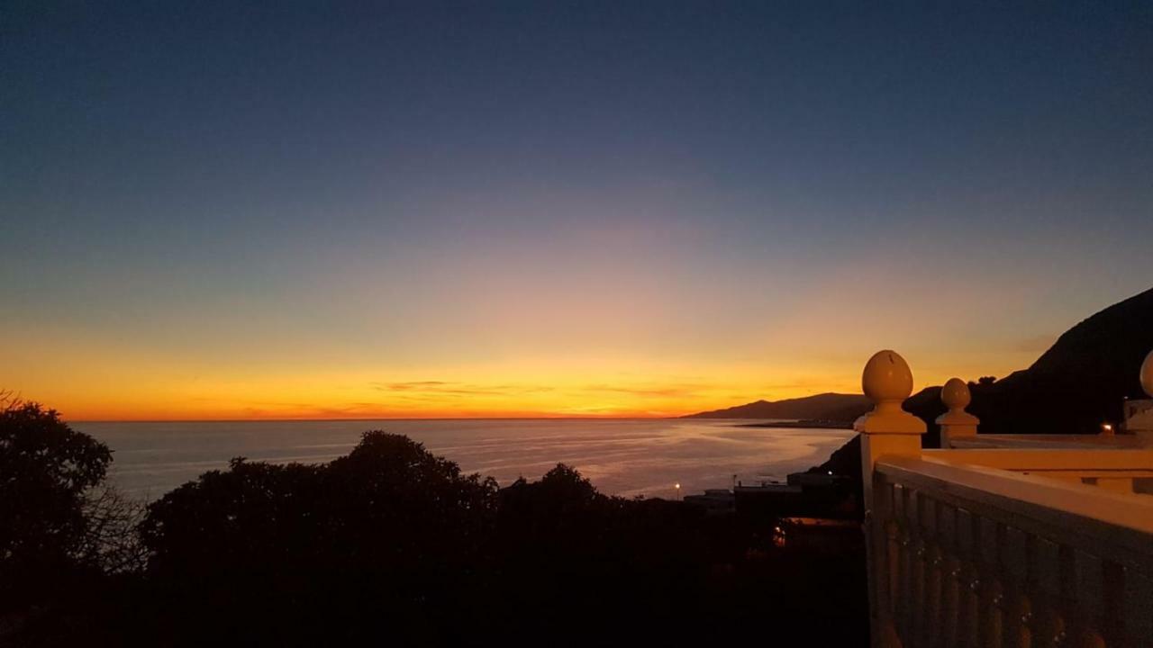 Vistas Al Mar Villa Adra Kültér fotó